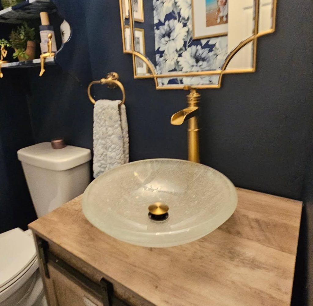 Icings Glass Vessel Sink
